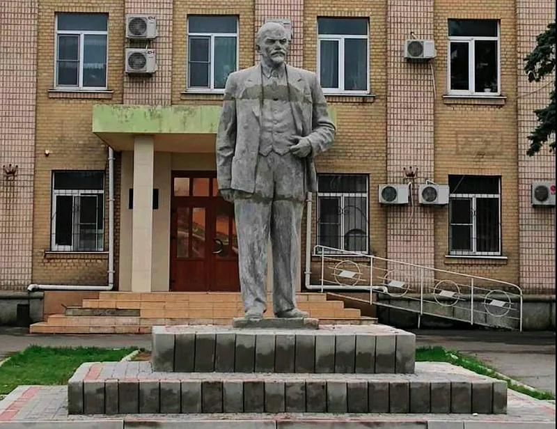 Пам'ятник леніну в Генічеську